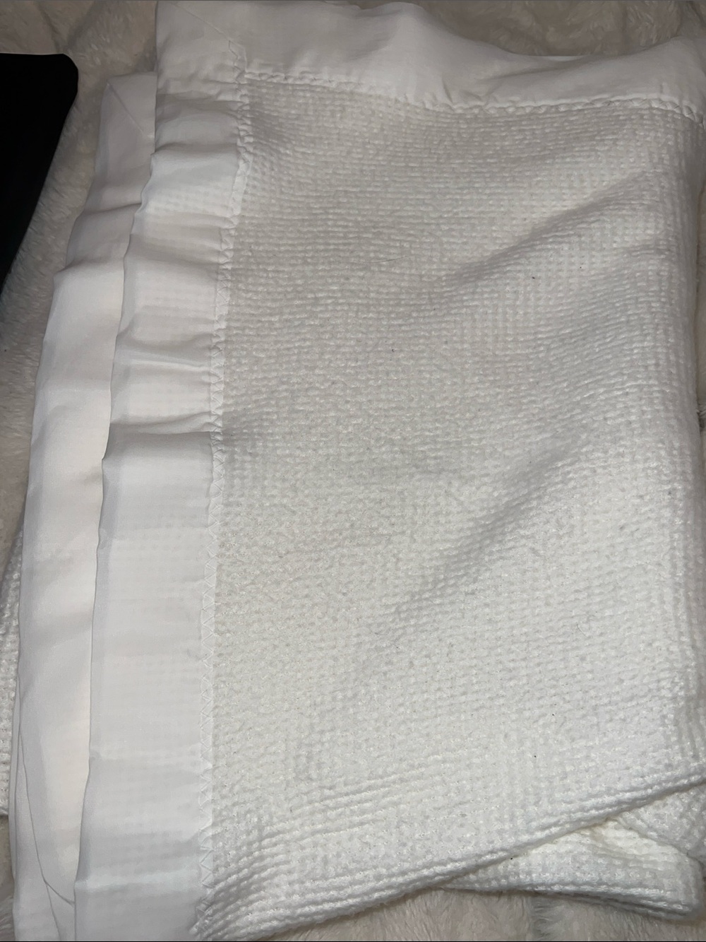 Vtg J.E. Morgan Cozy Baby Blanket White Waffle Weave Orlon Approximately 53”x40”